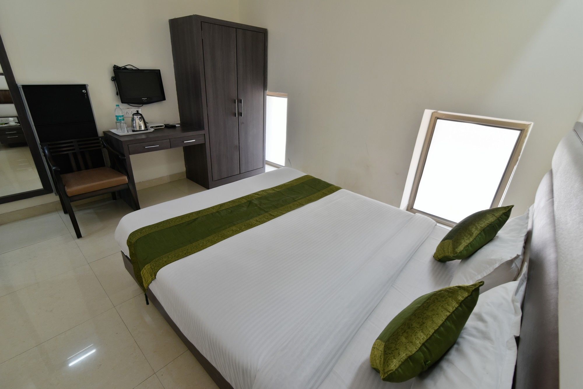 Anand Niketan By Bonjour - On The Ganges Hotel Haridwar Bagian luar foto